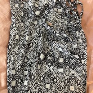 💖3/$14 Gianni Bini high waisted wide leg pants size S